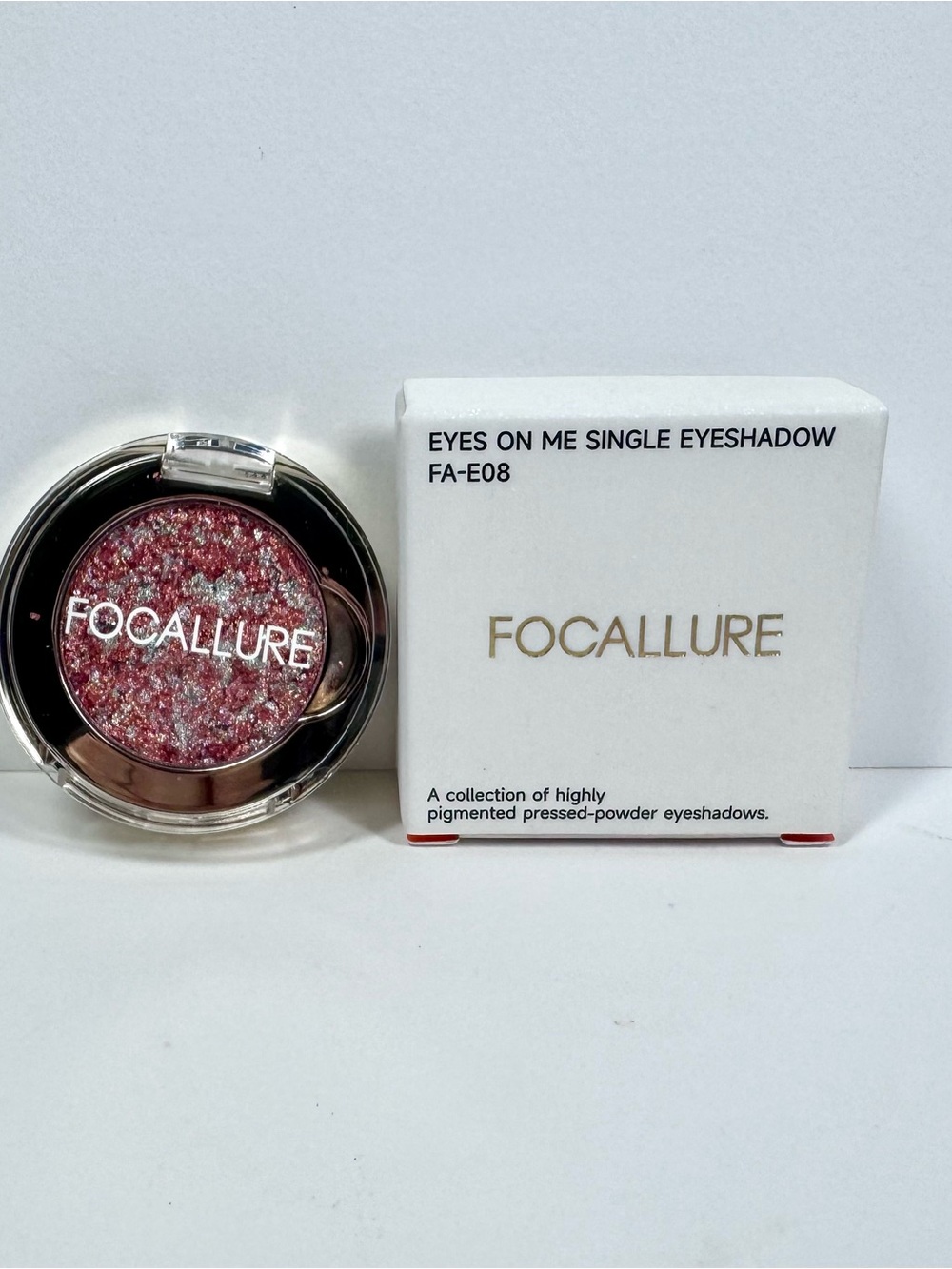 Focallure Eyes On Me Single Eyeshadow - Sparkling Rose Pink